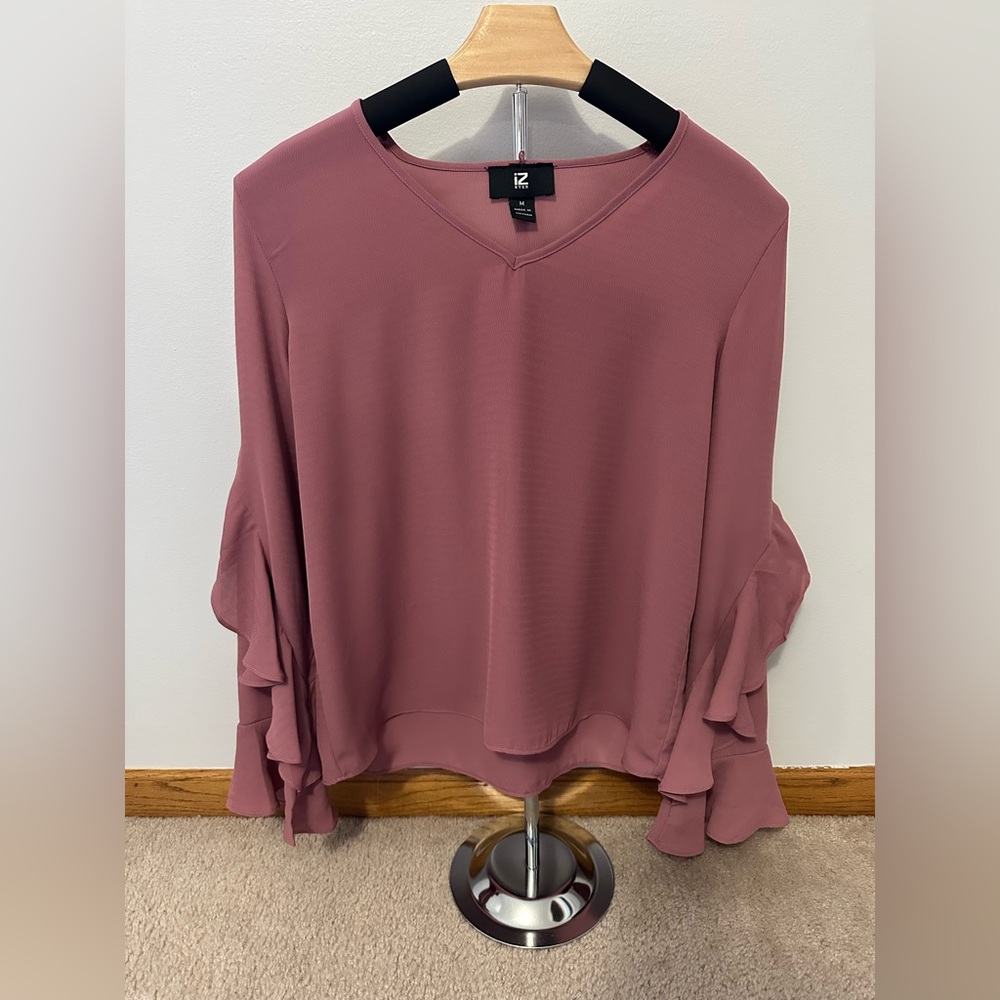 IZ Byer Flare Bell Sleeve Women Blouse, size M